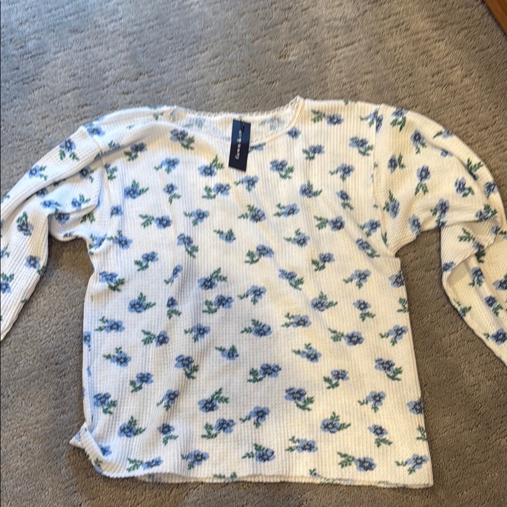 White and Blue Boxy Long Sleeve Blouse
